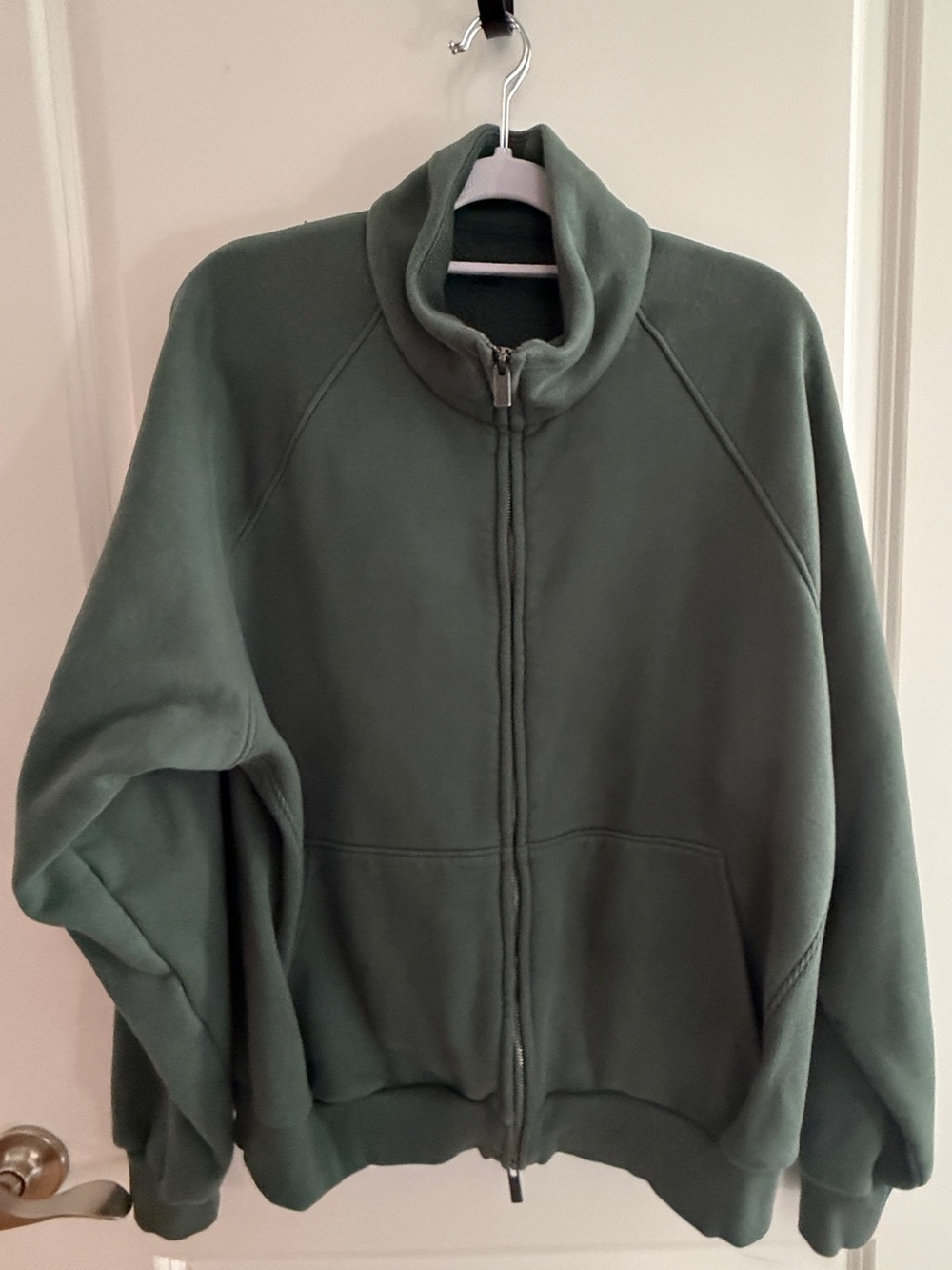Vuori Restore Full Zip Funnel Neck Jacket Sage Green Women's XL